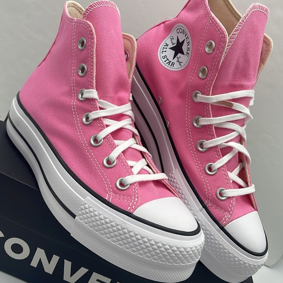 Converse WMNS Platform Sneakers CTAS Lift Hi A08216F
CTAS LIFT HI
PINK/WHITE - Picture 6 of 16